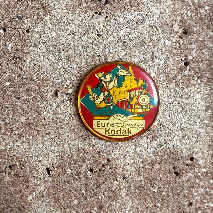 Pin’s Eurodisney Dingo