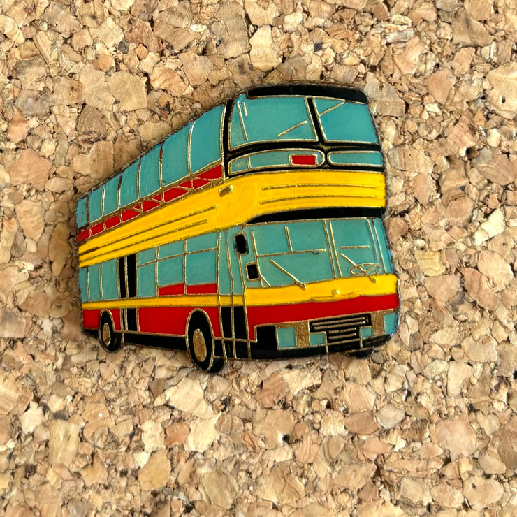 Pin’s Bus